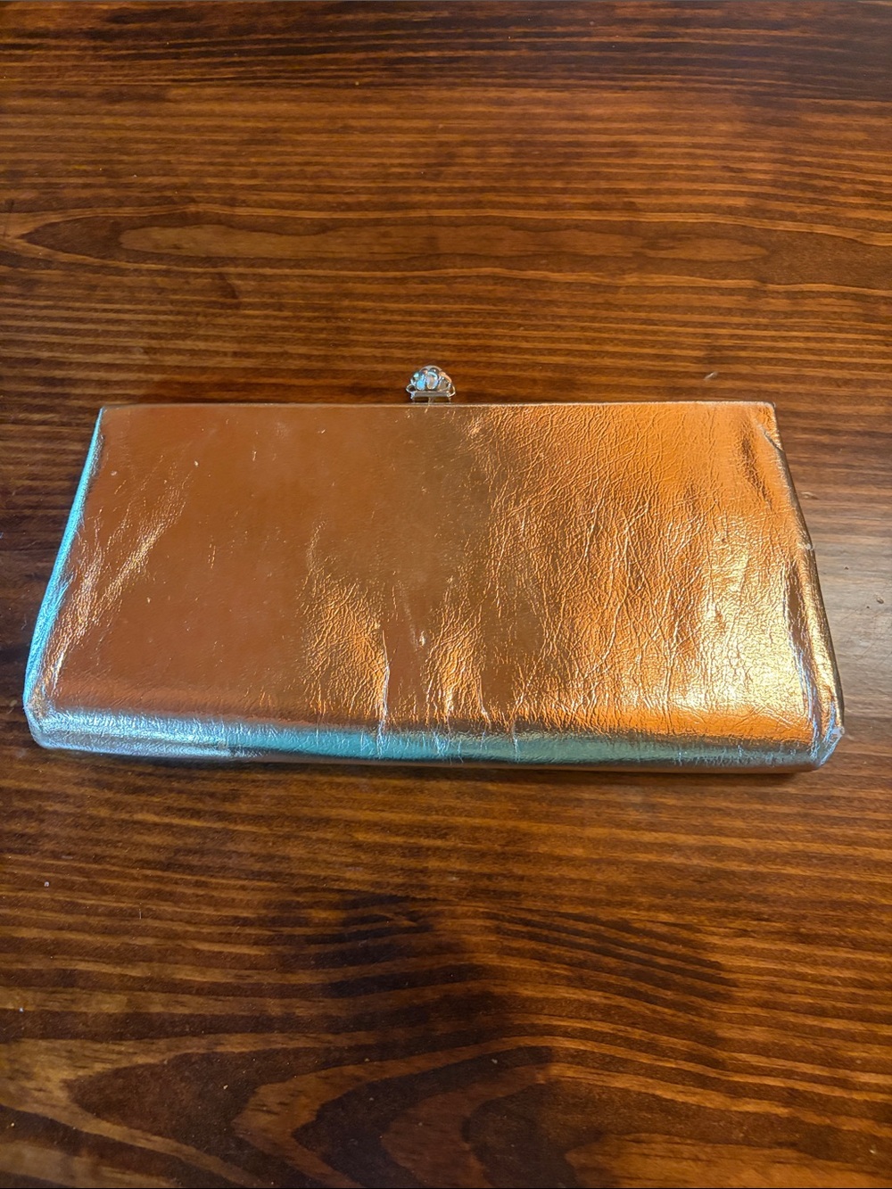 Vintage Marilyn Clutch Gold Metallic Faux Leather Pearl Kiss‎ Lock Evening Bag